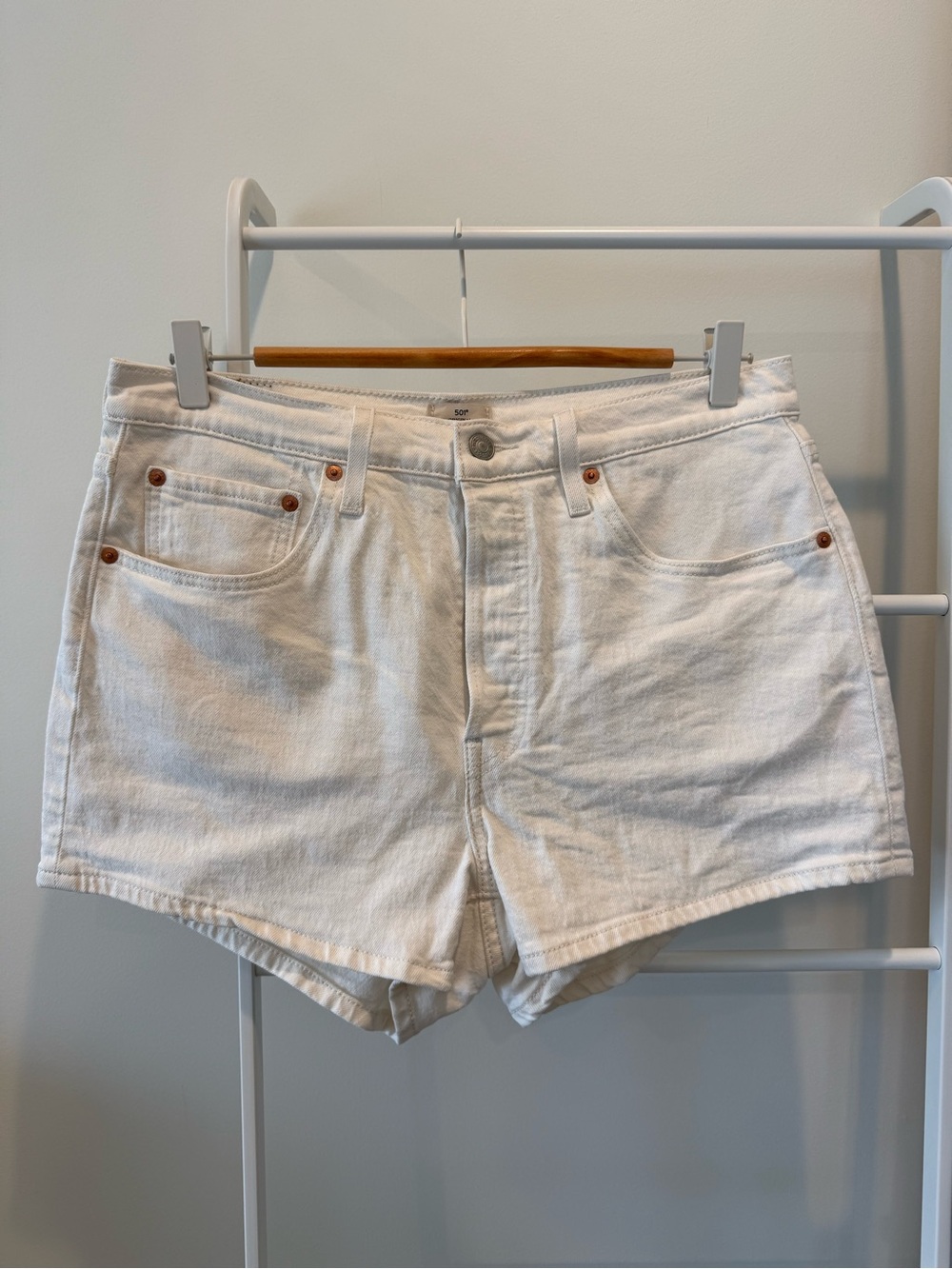 Levi's 501 White Denim Shorts W31